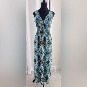 Sleeveless V-Neck Maxi Dress in Blue & Green Geometric Print
